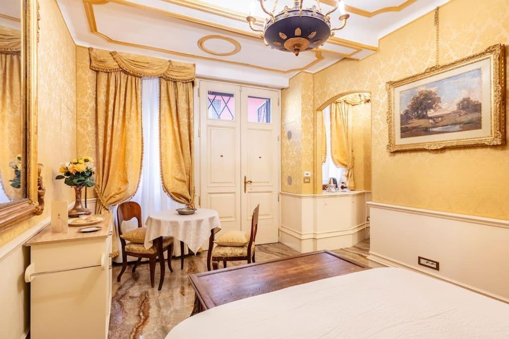 Appartement Ground Floor Luxe Historic Studio City Centre à Bologne Extérieur photo