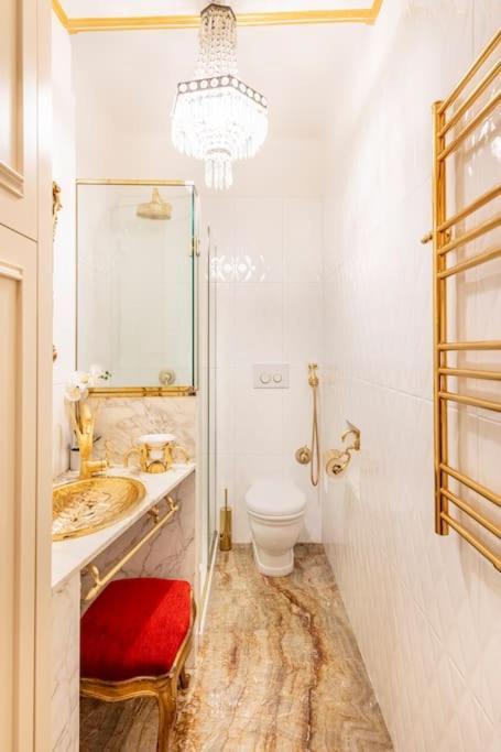 Appartement Ground Floor Luxe Historic Studio City Centre à Bologne Extérieur photo